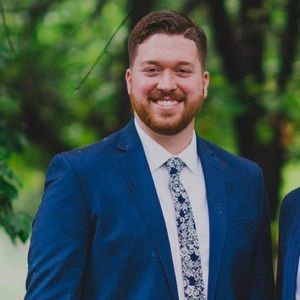 Meet your Posher, Evan